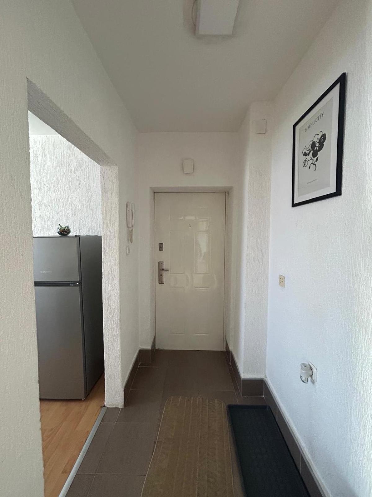 Cinema Vardar Apartment سكوبجي المظهر الخارجي الصورة